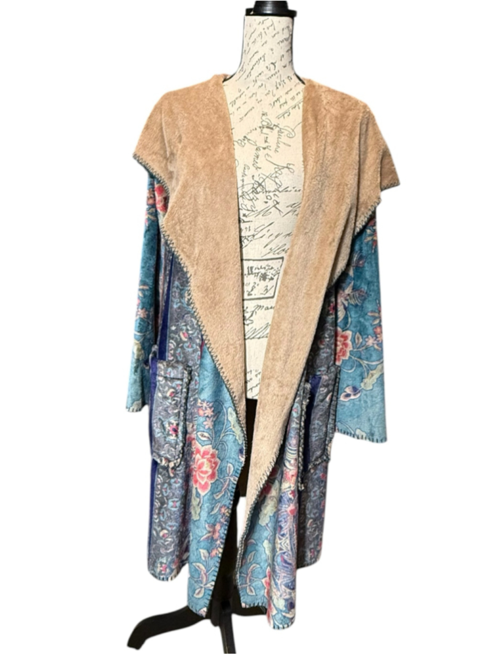 Women's Johnny Was Floral Wrap Jacket Size XS Blue and Beige